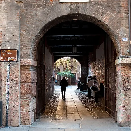La Corte Di Giulietta 4*
