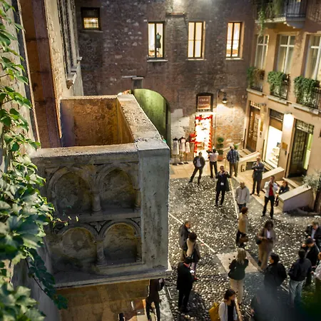 Bed & Breakfast La Corte Di Giulietta 4*