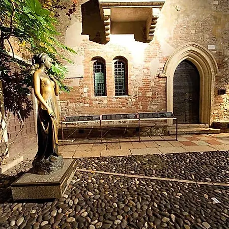 Bed & Breakfast La Corte Di Giulietta Verona