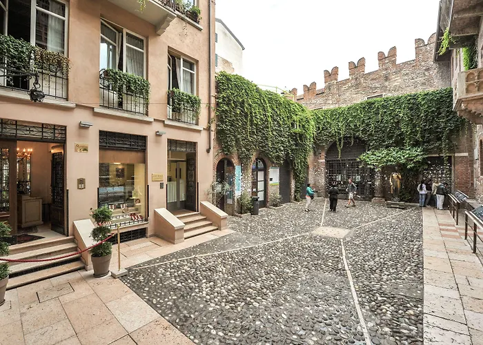 La Corte Di Giulietta 4* Verona